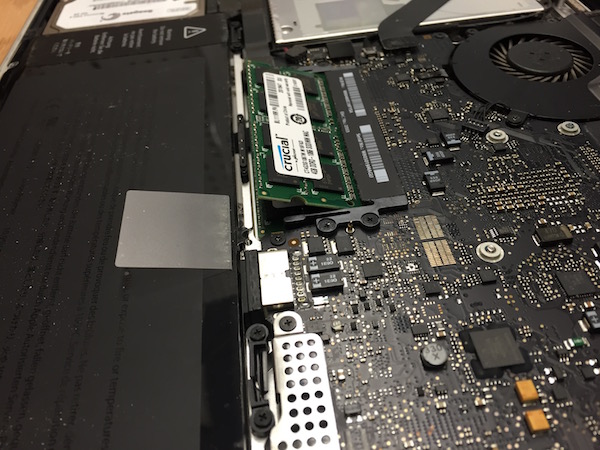 removing ram from macbook pro